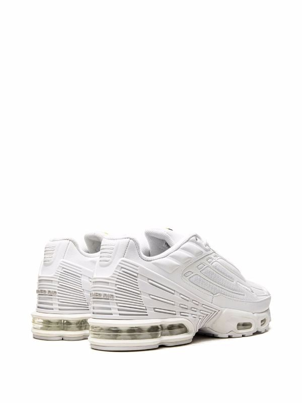 NIKE AIR MAX PLUS III "TRIPLE WHITE" - bamn.