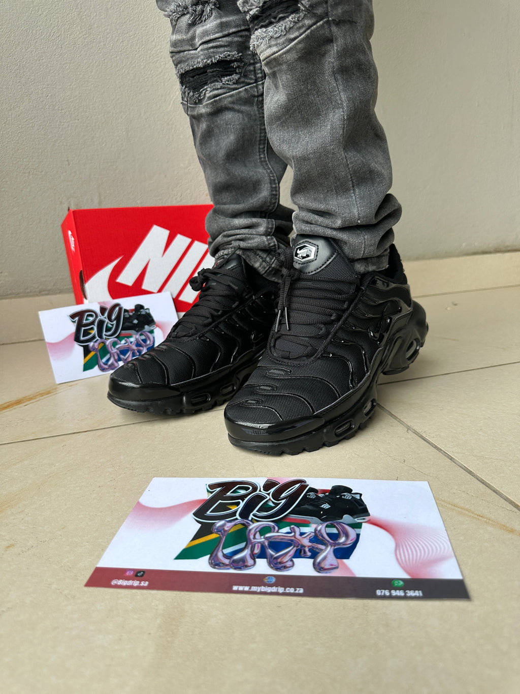 AIR MAX TN "Triple Black" - bamn.