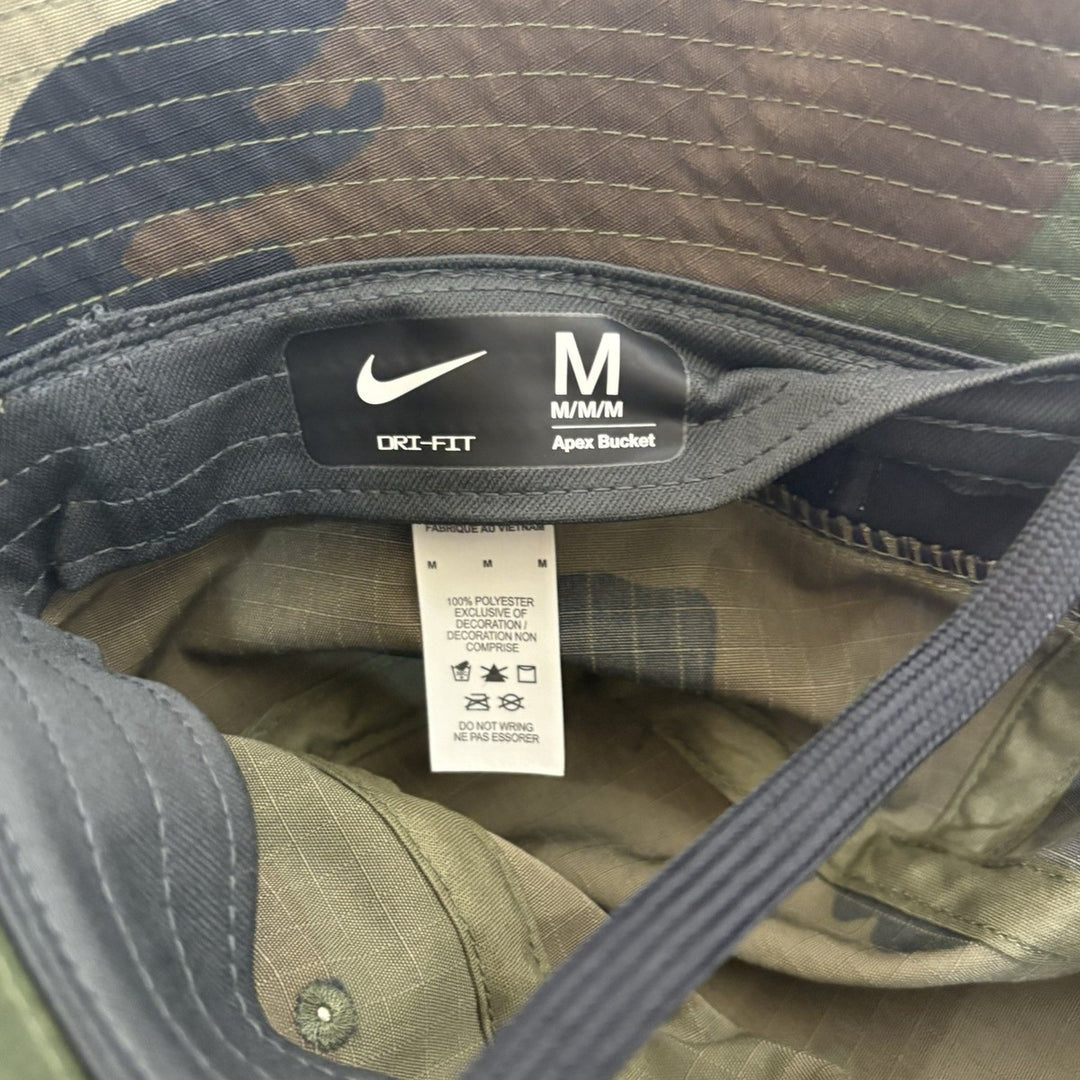 NIKE APEX DRI-FIT CAMO BUCKET HAT