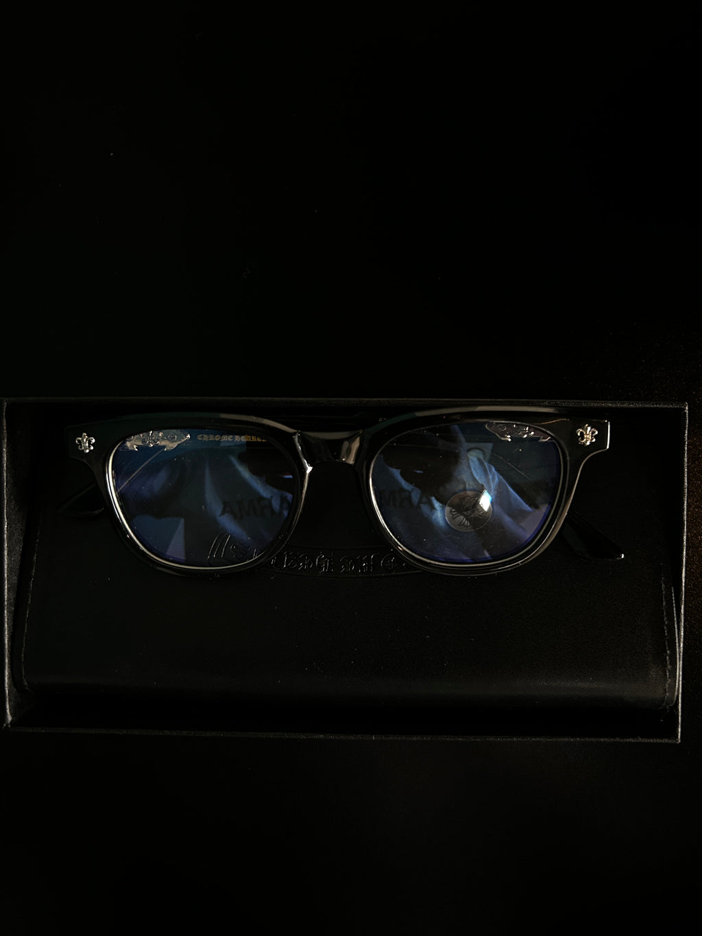 Chrome heart glasses - black & silver badges - bamn.