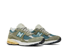 New Balance 2002R Protection Pack Mirage Grey - bamn.