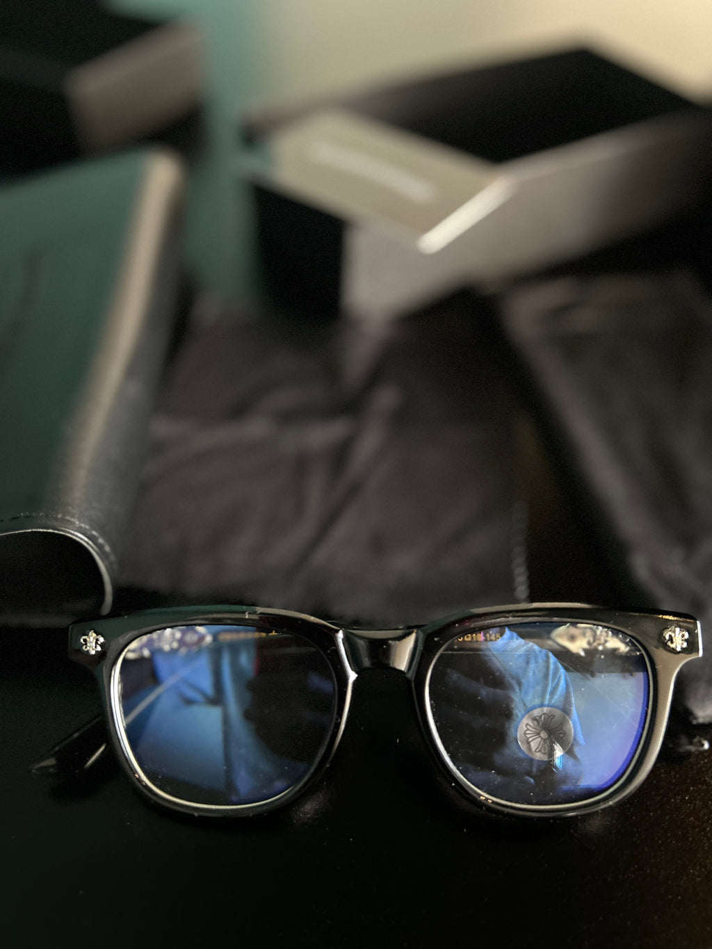 Chrome heart glasses - black & silver badges - bamn.