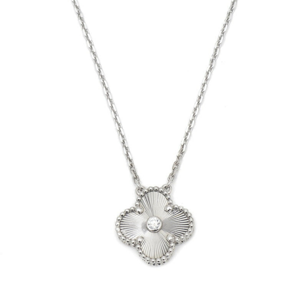 Sliver  Clover Stainless Steel Necklace – A Statement of Elegance - bamn.