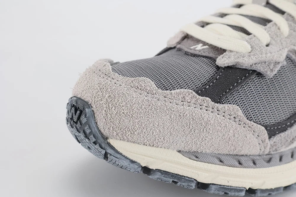 2002R ‘Protection Pack – Rain Cloud’ - bamn.