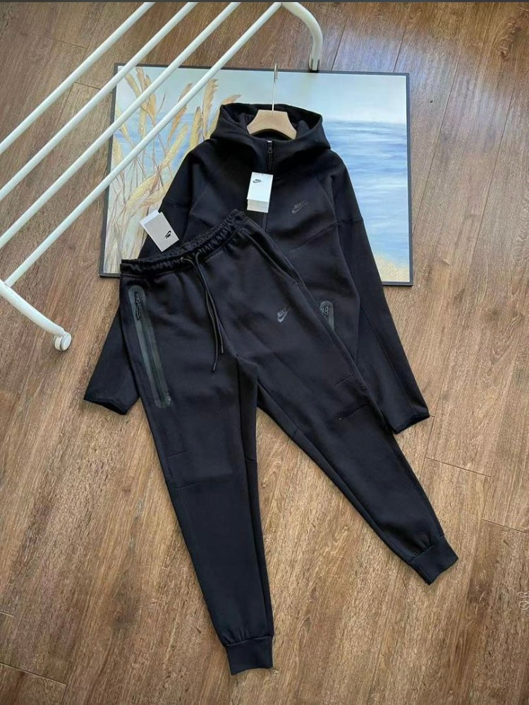 NIKE TECH FLEECE “BLACK” - bamn.