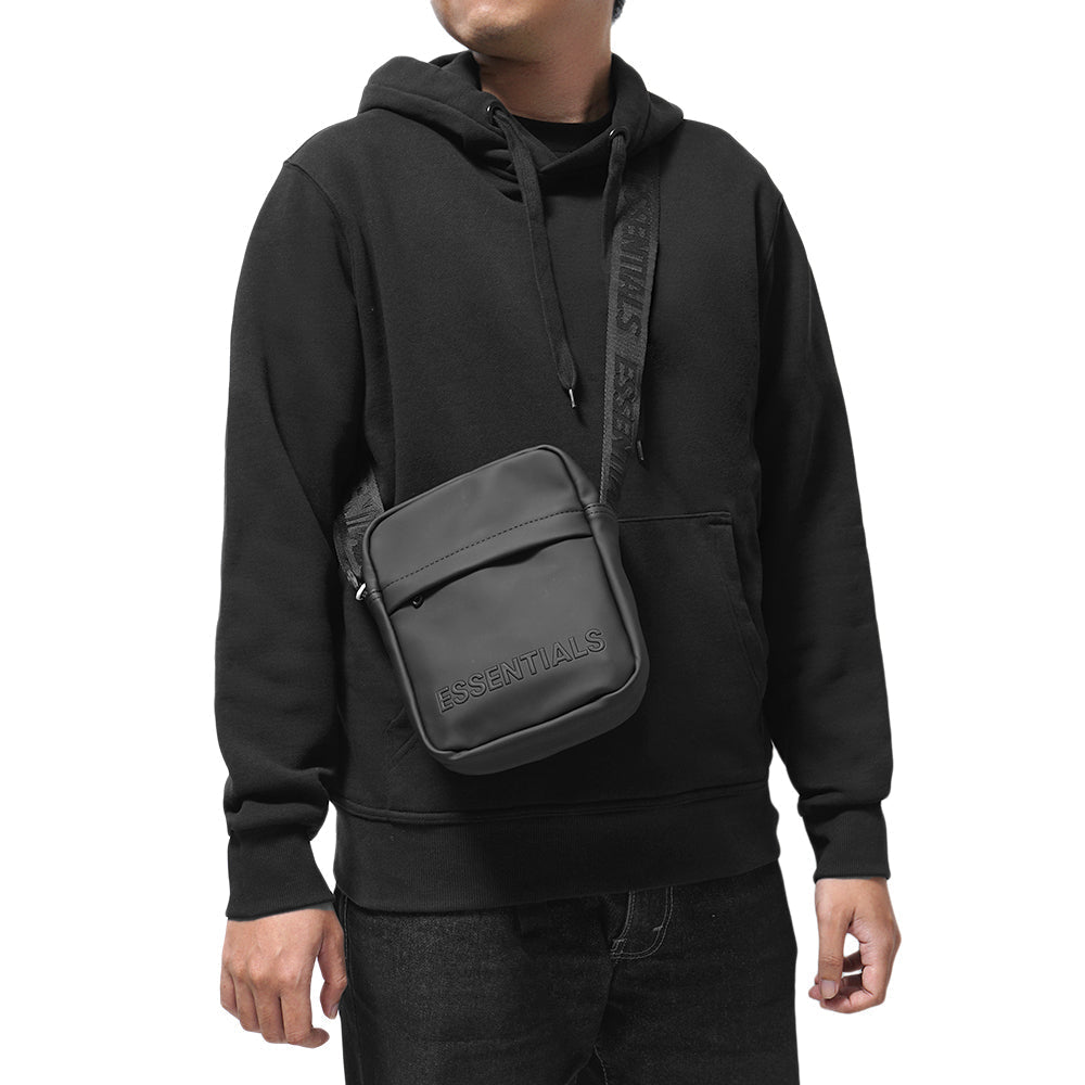Cross body essentials fear of god (black) side bag - bamn.