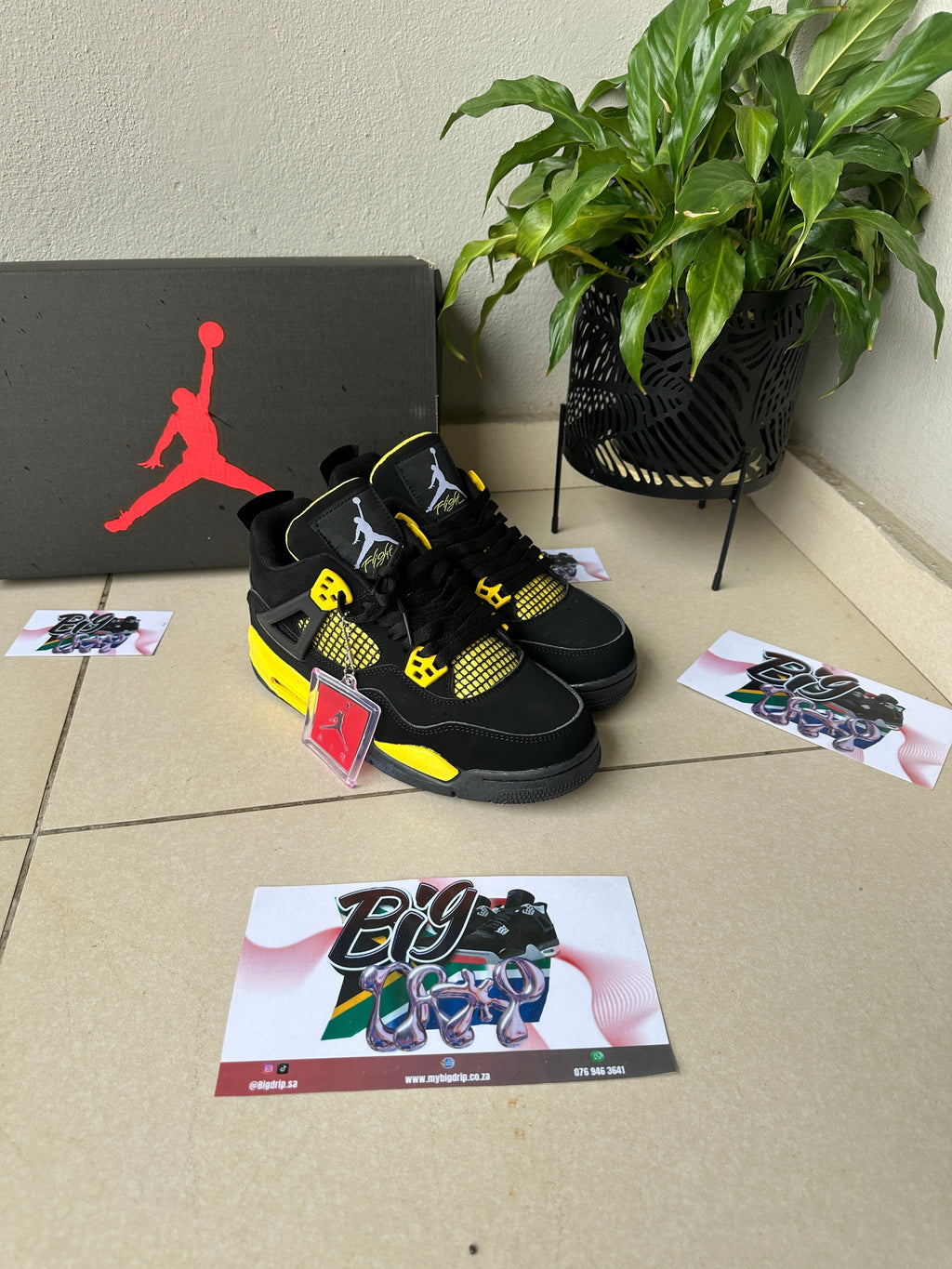 AIR JORDAN 4 RETRO GS "Thunder 2023" - bamn.