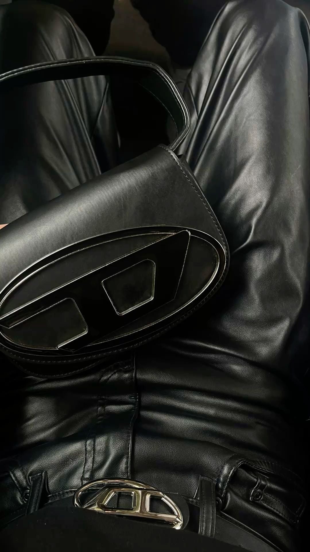 Diesel hand bag - Black - bamn.