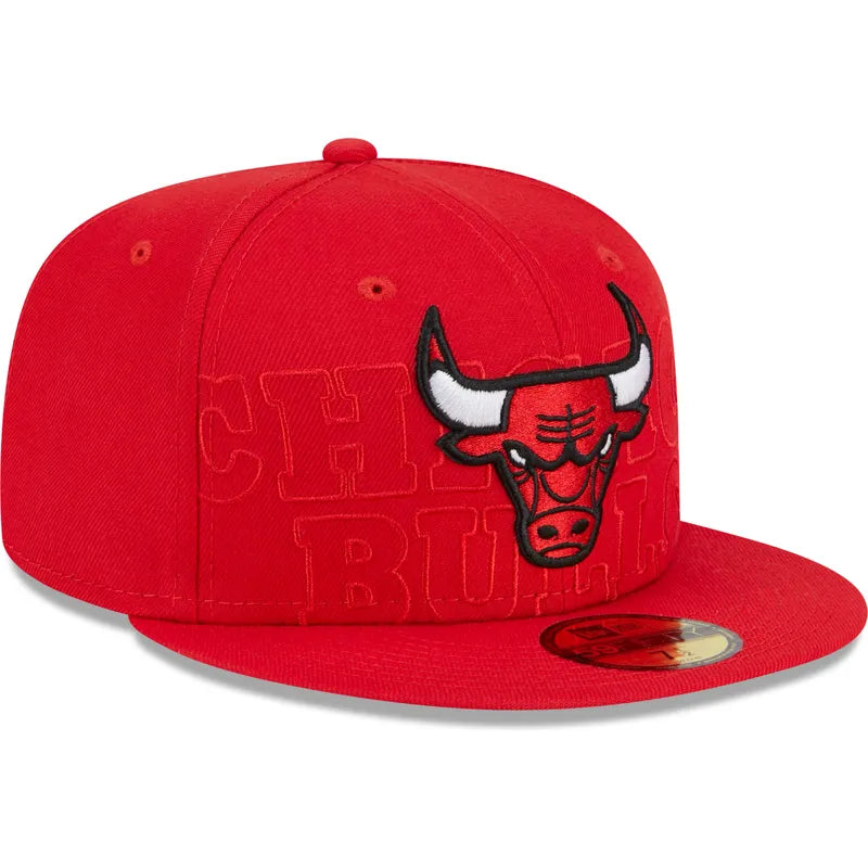 New Era Flat Brim 59FIFTY Chicago Bulls NBA Red Fitted Cap
